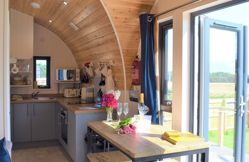 Chathill Cottage | 2 bedroom accommodation in Tynely, near Embleton