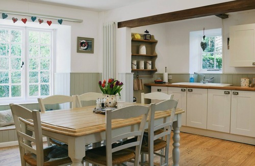 Shorwell Cottage | 2 bedroom accommodation in Shorwell