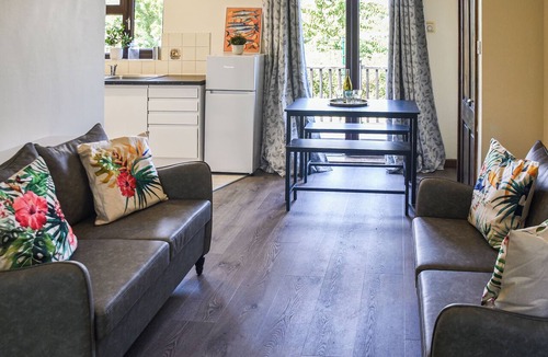 Repps with Bastwick Cottage | 2 bedroom accommodation in Repps-with-Bastwick