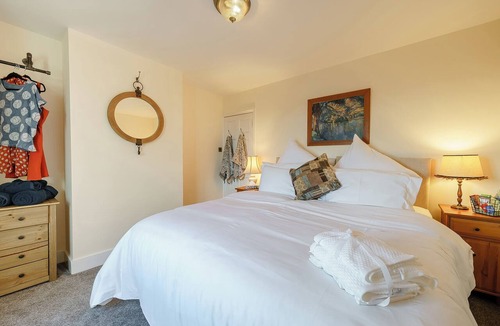 Malvern Cottage | 2 bedroom accommodation in Malvern