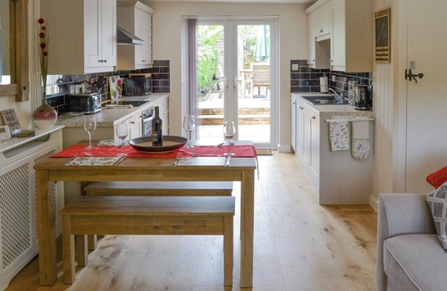 Horning Cottage | 2 bedroom accommodation in Horning, near Wroxham