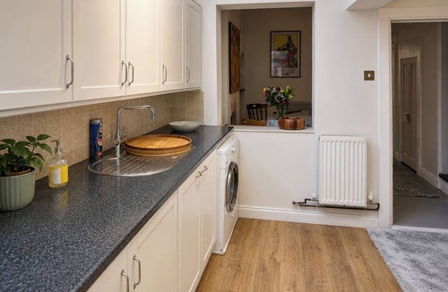 Norwich Cottage | 2 bedroom accommodation in Norwich