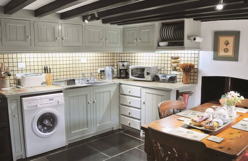 Polperro Cottage | 2 bedroom accommodation in Polperro