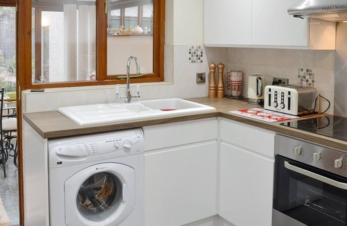 Talybont Cottage | 2 bedroom accommodation in Talybont, near Barmouth