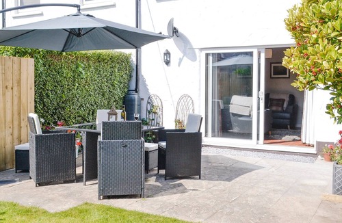 Talybont Cottage | 2 bedroom accommodation in Tal-y-bont, near Barmouth