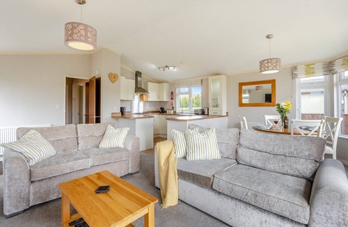 Wisbech House | 2 bedroom accommodation in Three Holes, Nr Downham Market