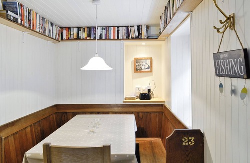 Banff Cottage | 2 bedroom accommodation in Crovie, Gardenstown