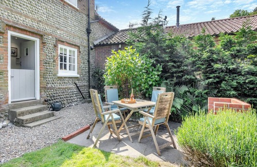 Felbrigg Cottage | 2 bedroom accommodation in Cromer