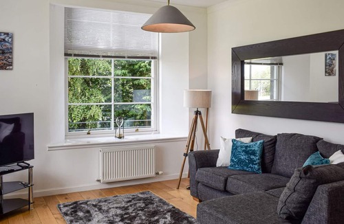 Freuchie Cottage | 2 bedroom accommodation in Freuchie, Near Cupar