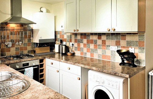 Leven Cottage | 2 bedroom accommodation in Upper Largo, Leven