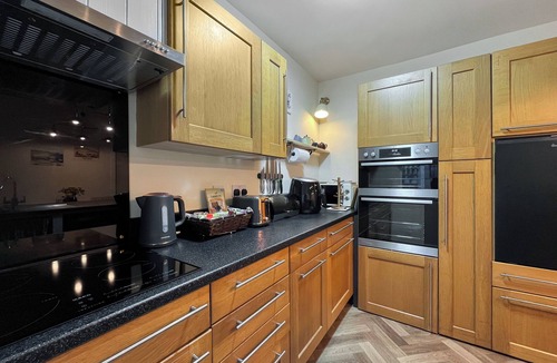 Loftus Cottage | 2 bedroom accommodation in Loftus