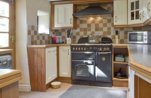 Bonsall Cottage | 2 bedroom accommodation in Bonsall, near Matlock