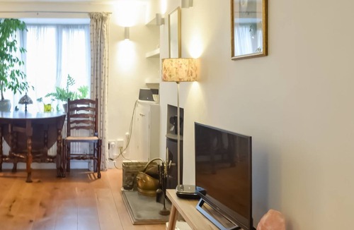 Mabe Cottage | 2 bedroom accommodation in Penryn