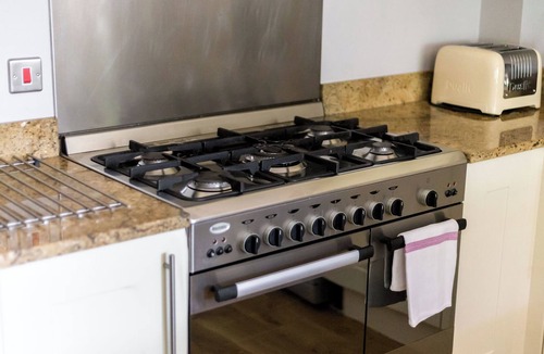Sandbanks Cottage | 2 bedroom accommodation in Poole