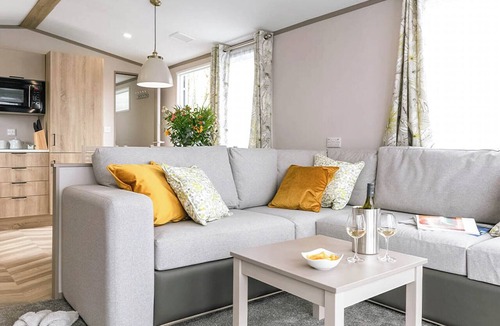 Plaitford House | 2 bedroom accommodation in Landford, Nr Salisbury
