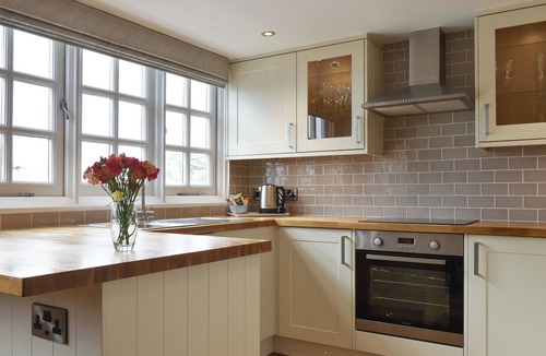 West Cliff Cottage | 2 bedroom accommodation in Whitby