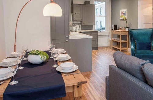 Bath Cottage | 2 bedroom accommodation in Bath