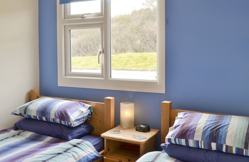 Filey Cottage | 2 bedroom accommodation in Flat Cliffs, near Primrose Valley