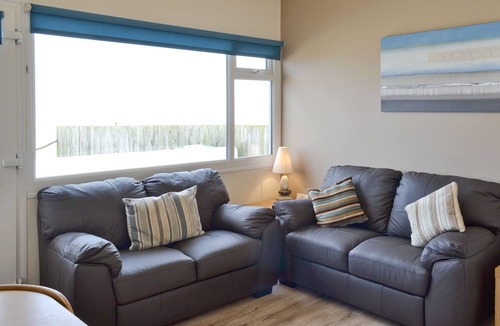 Filey Cottage | 2 bedroom accommodation in Flat Cliffs, near Primrose Valley