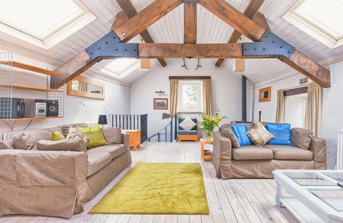 Longnor Cottage | 2 bedroom accommodation in Warslow, near Buxton