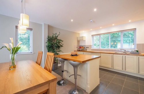 Carnon Downs Cottage | 2 bedroom accommodation in Carnon Downs, near Truro