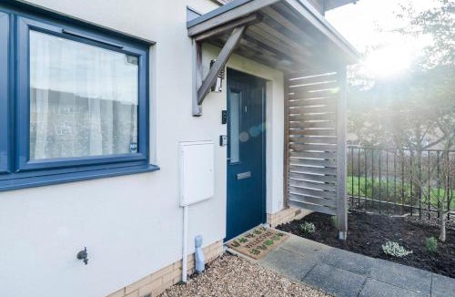 Huntingdon House | 2 bedroom recently refurbished home in Huntingdon
