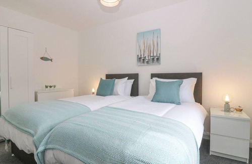 Sandhaven Cottage | 2 College Bounds