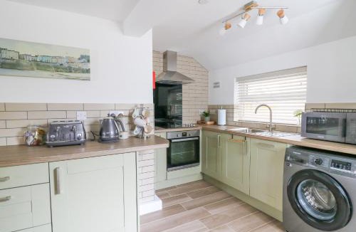 Rhayader House | 2 Penporth