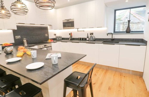 St Ives Cottage | 2 Salubrious Terrace