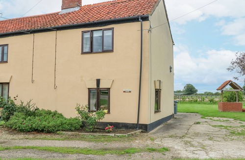 Norwich Cottage | 2 Stud Cottage
