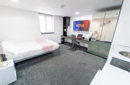 Selly Oak Apartment | 24 Dale Road Studios