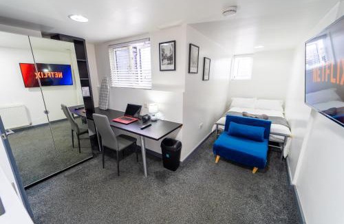Selly Oak Apartment | 24 Dale Road Studios
