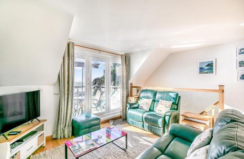 Seaton House | 27 Mount Brioni