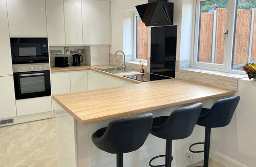 Stonnall House | 3 Bed Contractor Home near Birmingham NEC Airport