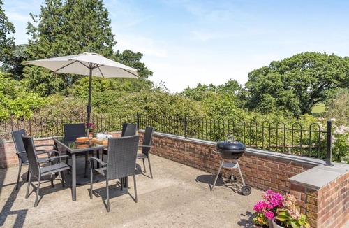 Whitchurch Canonicorum Cottage | 3 Bed in Whitchurch Canonicorum (oc-43395)