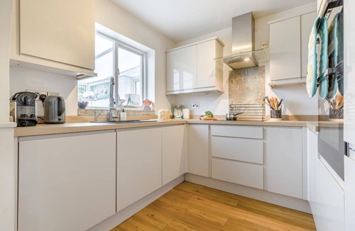 Aldborough Cottage | 3 Bed in Baconsthorpe (oc-s32338)