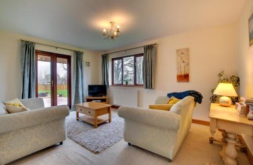 Bala House | 3 Bed in Bala oc-bow162