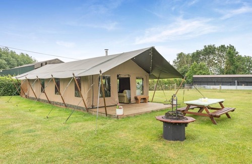 Beccles Cottage | 3 Bed in Barsham (oc-g32508)