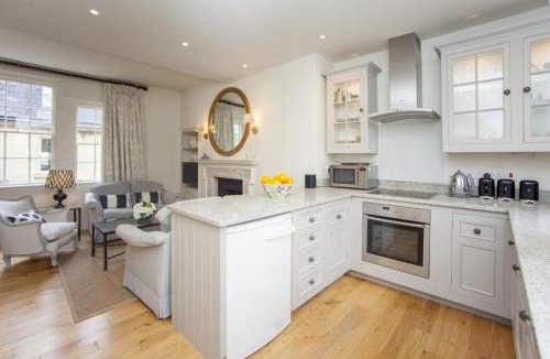 Upper Town House | 3 Bed in Bath oc-bhr40