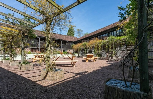 Tiverton Cottage | 3 Bed in Bickleigh (oc-o34713)