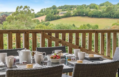 Tiverton Cottage | 3 Bed in Bickleigh (oc-b34714)