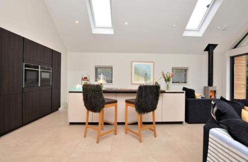 Higher Walton Cabin | 3 Bed in Blackburn oc-64911