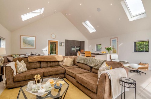 Higher Walton Cabin | 3 Bed in Blackburn oc-64911
