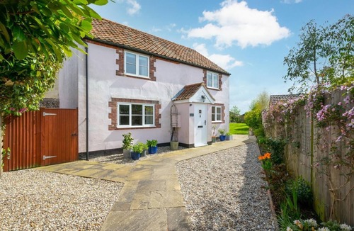Bodham Cottage | 3 Bed in Bodham (oc-1638)