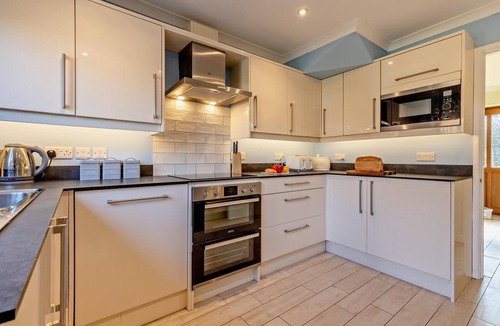 Bodham Cottage | 3 Bed in Bodham (oc-1sfc)