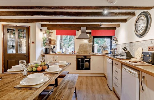 Lanhydrock Cottage | 3 Bed in Bodmin (oc-90214)