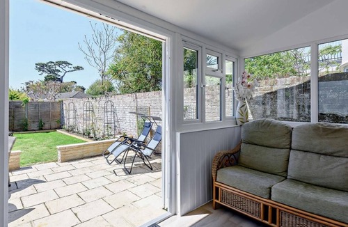 Aldwick Cottage | 3 Bed in Bognor Regis (oc-83115)