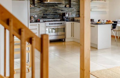 Saint Gennys Cottage | 3 Bed in Crackington Haven (oc-78271)