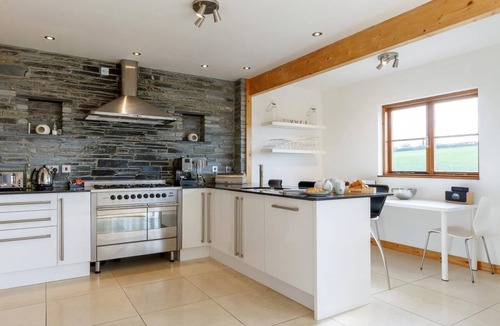 Saint Gennys Cottage | 3 Bed in Crackington Haven (oc-78271)