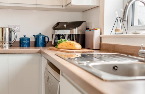 Delabole Cottage | 3 Bed in Delabole (oc-t30590)